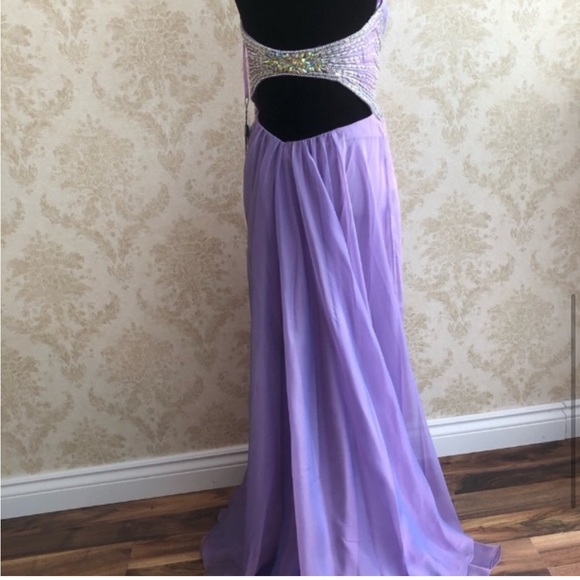 BNWT La Femme chiffon beaded gown - Picture 6 of 9